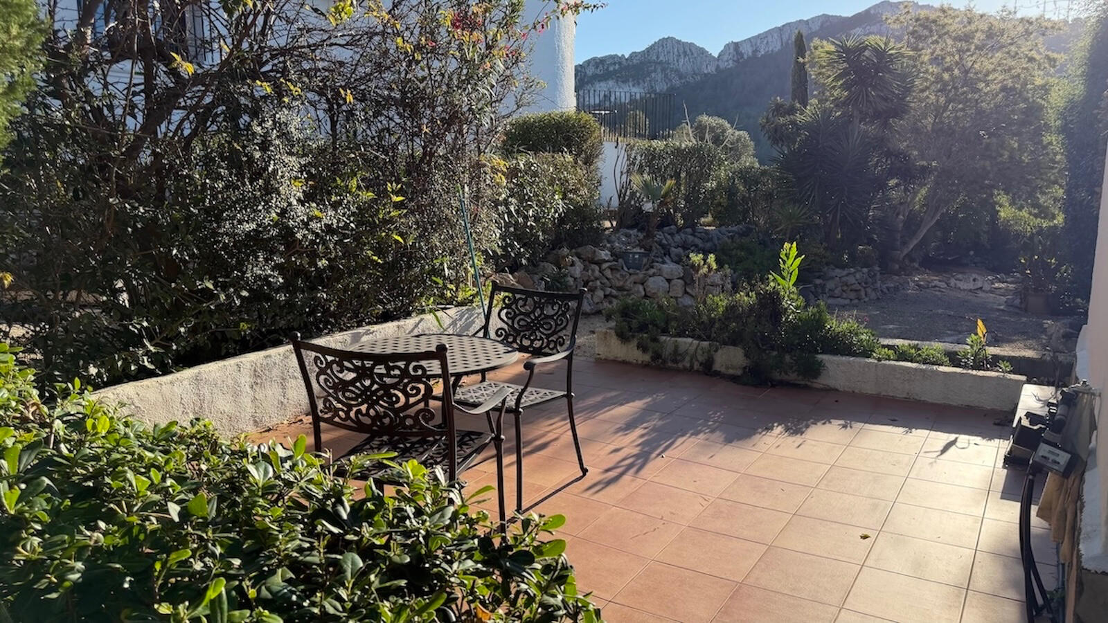 Kleine, private Terrasse Kleine, private Terrasse